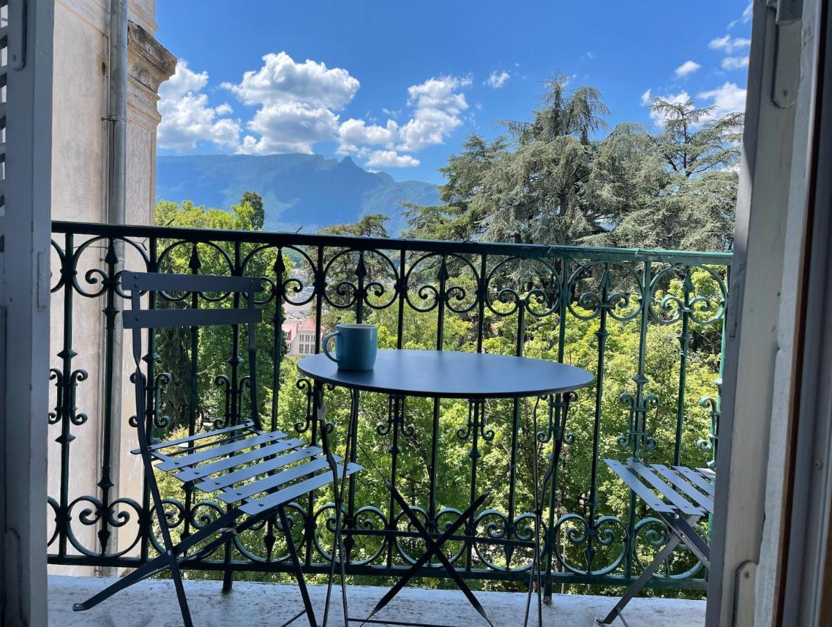 Le Beau Site Grand - Lovely Heritage Cocoon Park Appartement Aix-les-Bains